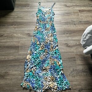 Women’s dress